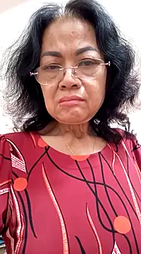 Snapshot of Hotestlove chatting on 03.16.25 Hotestlove online show from 03.16.25