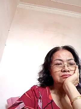 Snapshot of Hotestlove chatting on 03.21.25 Hotestlove online show from 03.21.25