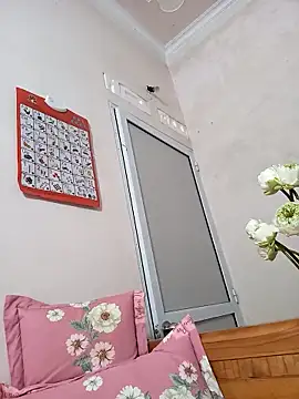 Snapshot of Hotestlove chatting on 09.28.25 Hotestlove online show from 09.28.25