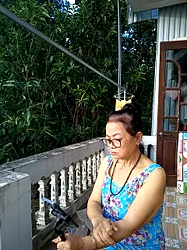 Snapshot of Hotestlove chatting on 10.03.25 Hotestlove online show from 10.03.25