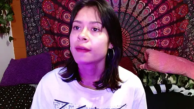 Snapshot of AbbySccott chatting on 02.17.25 AbbySccott online show from 02.17.25