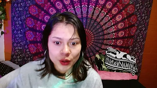 Snapshot of AbbySccott chatting on 02.19.25 AbbySccott online show from 02.19.25