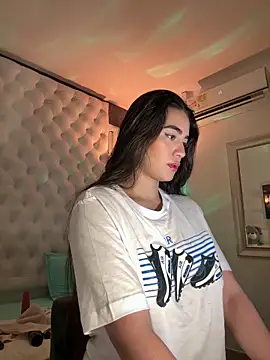 Snapshot of ZarahEvans chatting on 12.09.24 ZarahEvans online show from 12.09.24