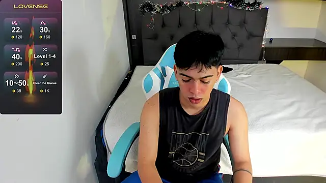 Snapshot of Franco_Rizzo_ chatting on 12.05.24 Franco Rizzo online show from 12.05.24