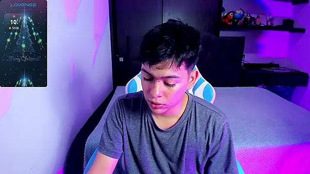 Snapshot of Franco_Rizzo_ chatting on 12.08.24 Franco Rizzo online show from 12.08.24