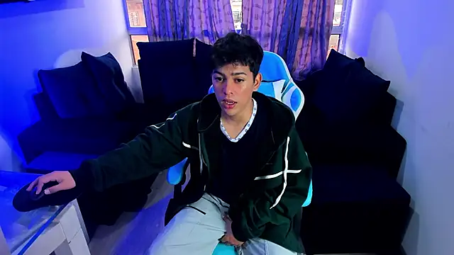 Snapshot of Franco_Rizzo_ chatting on 01.11.25 Franco Rizzo online show from 01.11.25