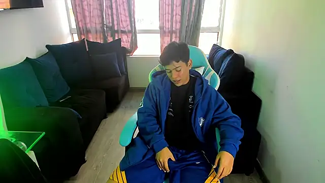 Snapshot of Franco_Rizzo_ chatting on 01.12.25 Franco Rizzo online show from 01.12.25