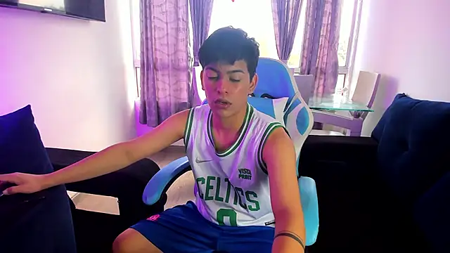 Snapshot of Franco_Rizzo_ chatting on 01.17.25 Franco Rizzo online show from 01.17.25