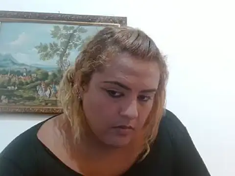 Snapshot of KIARAMARSHALLWELLZ chatting on 01.22.25 KIARAMARSHALLWELLZ online show from 01.22.25