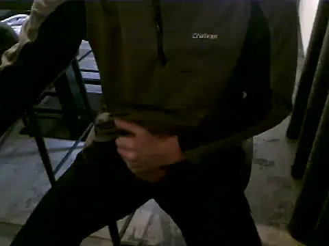 Snapshot of hornyman18cm39 chatting on 12.08.24 hornyman18cm39 online show from 12.08.24