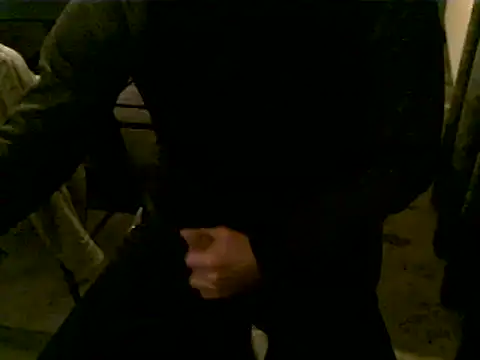 Snapshot of hornyman18cm39 chatting on 01.10.25 hornyman18cm39 online show from 01.10.25