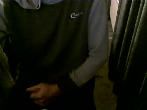 Snapshot of hornyman18cm39 chatting on 03.04.25 hornyman18cm39 online show from 03.04.25