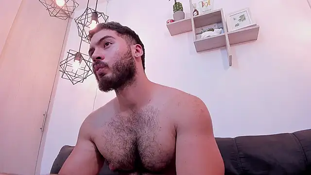 Snapshot of SebastianVilla_ chatting on 01.03.25 SebastianVilla online show from 01.03.25