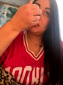 DaisyStreet online show from 12.04.25