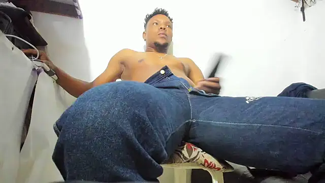 hugo3918  online show from 10.21.25