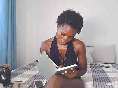 petiteebony 81 online show from 10.27.25