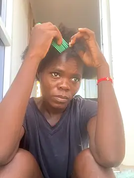 petiteebony 81 online show from 11.18.25