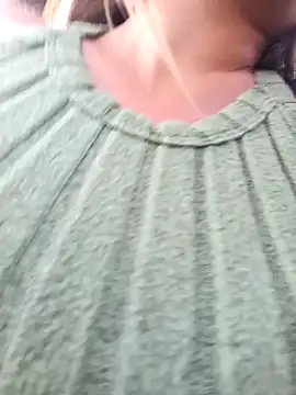 Snapshot of marena_saenz chatting on 01.08.25 marena saenz online show from 01.08.25