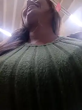 Snapshot of marena_saenz chatting on 01.28.25 marena saenz online show from 01.28.25