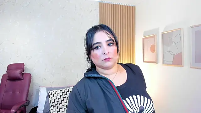 taylor bennet online show from 11.07.25