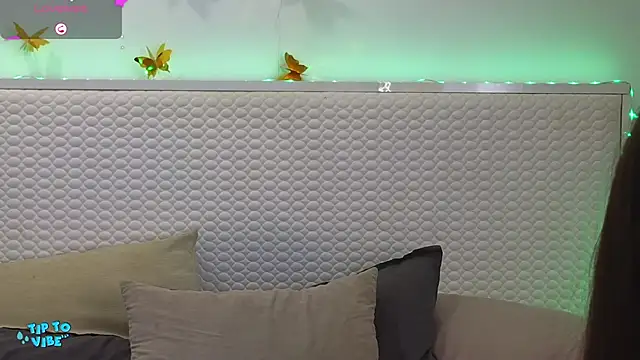 Snapshot of Eva_Rogers_ chatting on 03.04.25 Eva Rogers  online show from 03.04.25