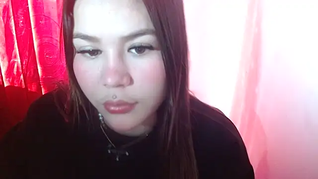 Snapshot of zoe_adhara chatting on 09.13.25 zoe adhara online show from 09.13.25