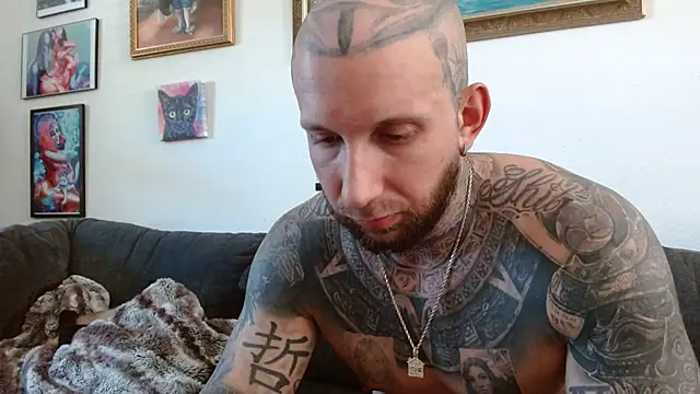 Snapshot of bobbybacala91 chatting on 03.18.25 bobbybacala91 online show from 03.18.25