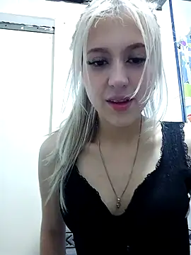 Snapshot of eva-2023 chatting on 01.02.25 eva-2023 online show from 01.02.25