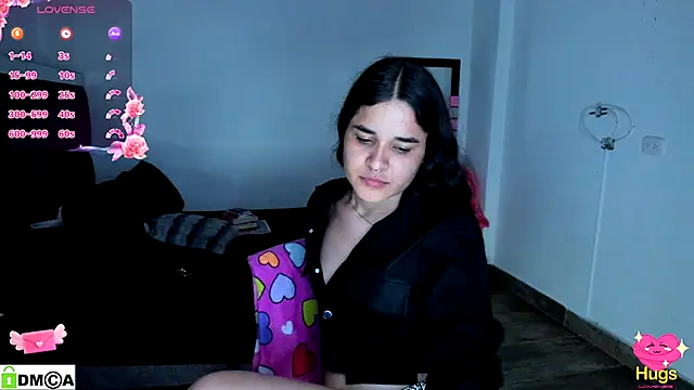 SweetMegan 1 online show from 10.06.25