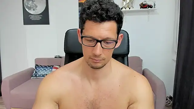 BrutusK08 online show from 03.13.25