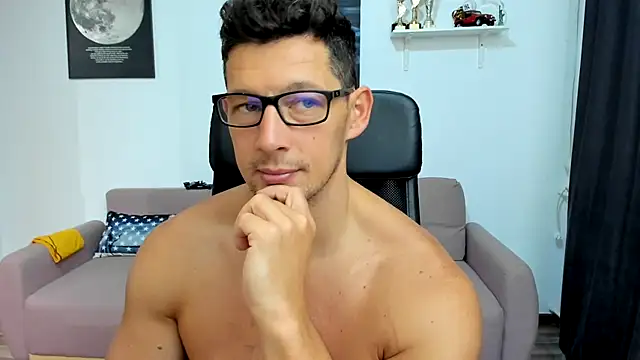 BrutusK08 online show from 10.19.25