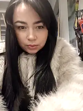 Snapshot of Lia_Roxx chatting on 01.13.25 Lia Roxx online show from 01.13.25