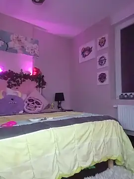 Snapshot of Lia_Roxx chatting on 01.15.25 Lia Roxx online show from 01.15.25