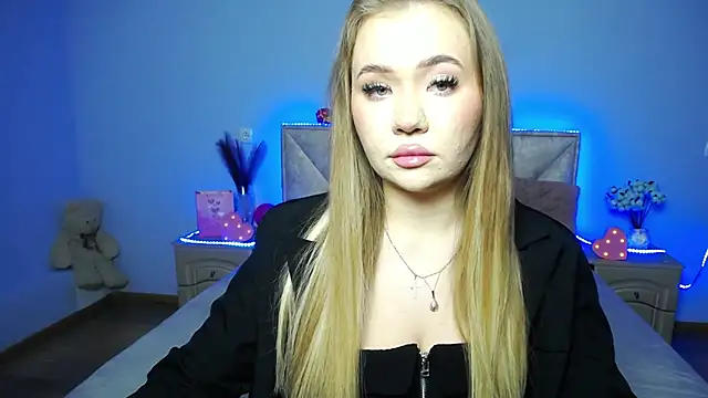 Snapshot of StacyYellig chatting on 01.25.25 StacyYellig online show from 01.25.25