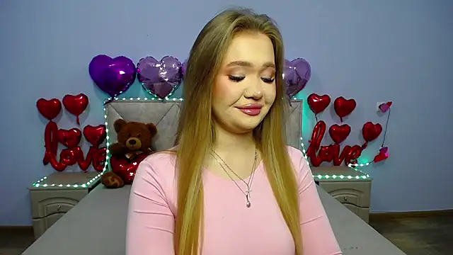 Snapshot of StacyYellig chatting on 03.05.25 StacyYellig online show from 03.05.25