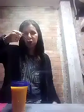 Cameron puppy online show from 03.12.25