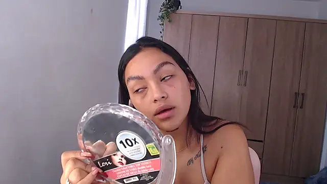 Snapshot of fairylatin222 chatting on 03.03.25 fairylatin222 online show from 03.03.25