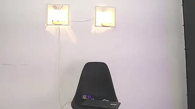 Snapshot of Harry_jhonsson chatting on 02.16.25 Harry jhonsson online show from 02.16.25