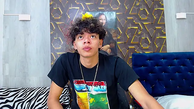 Snapshot of Harry_jhonsson chatting on 10.14.25 Harry jhonsson online show from 10.14.25