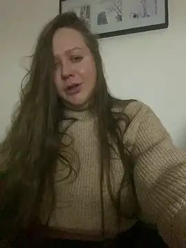 Snapshot of AurorHarris chatting on 12.26.24 AurorHarris online show from 12.26.24