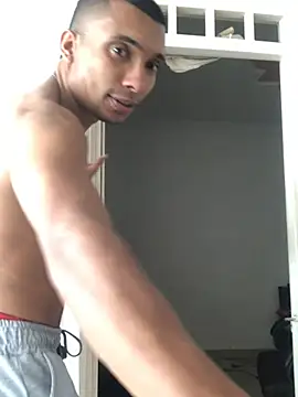 Aaronblack1  online show from 03.18.25