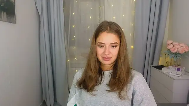 Snapshot of LovelyJessie chatting on 03.04.25 LovelyJessie online show from 03.04.25