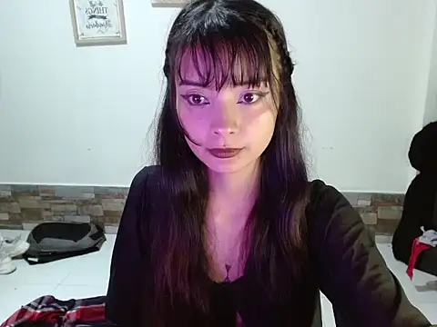 Snapshot of _annie_rosse chatting on 02.17.25 annie rosse online show from 02.17.25