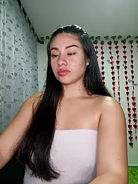 Snapshot of tara20_ chatting on 02.16.25 tara20  online show from 02.16.25
