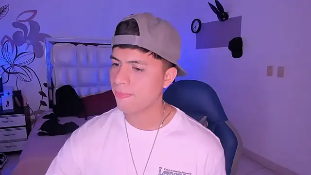 Snapshot of Niicky1_ chatting on 01.03.25 Niicky1 online show from 01.03.25