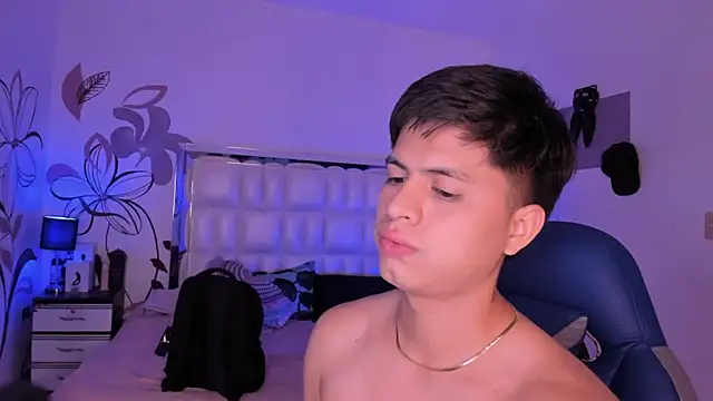 Snapshot of Niicky1_ chatting on 01.24.25 Niicky1 online show from 01.24.25