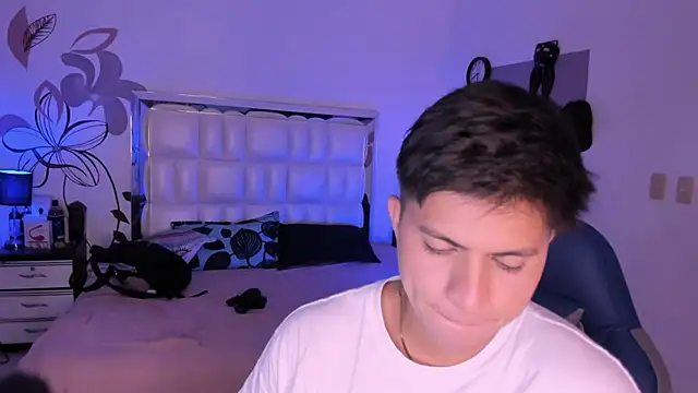 Snapshot of Niicky1_ chatting on 01.24.25 Niicky1 online show from 01.24.25