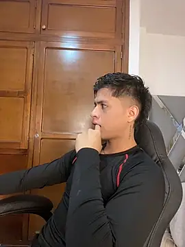 Snapshot of Niicky1_ chatting on 03.06.25 Niicky1 online show from 03.06.25