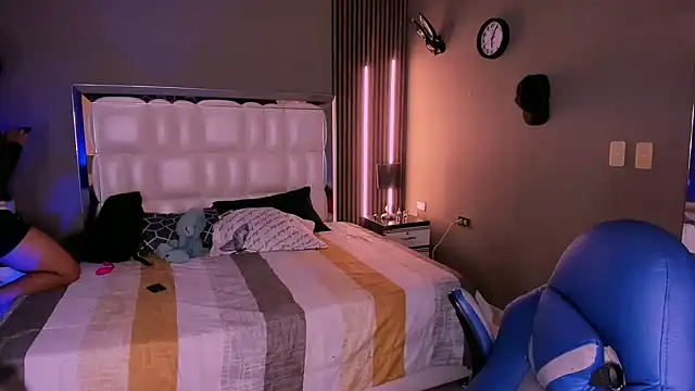 Snapshot of Niicky1_ chatting on 03.06.25 Niicky1 online show from 03.06.25