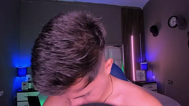 Snapshot of Niicky1_ chatting on 09.15.25 Niicky1 online show from 09.15.25